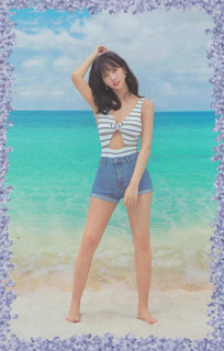 Momo Hirai feet photo thumbnail