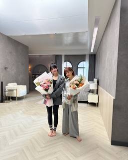 Momo Hirai feet photo thumbnail