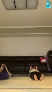 Momo Hirai feet photo 9