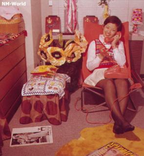 Momoe Yamaguchi feet photo 11
