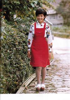 Momoe Yamaguchi feet photo 16