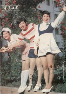Momoe Yamaguchi feet photo 19