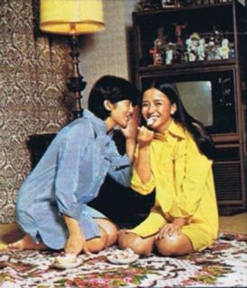 Momoe Yamaguchi feet photo 13