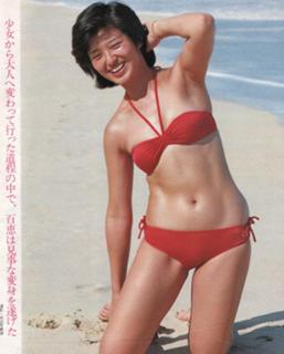 Momoe Yamaguchi feet photo 6