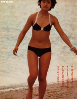 Momoe Yamaguchi feet photo 17