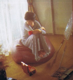 Momoe Yamaguchi feet photo 16