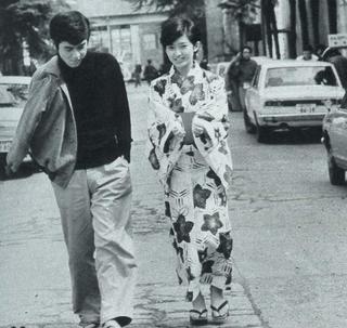 Momoe Yamaguchi feet photo 3