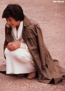 Momoe Yamaguchi feet photo 9