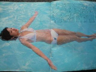 Momoe Yamaguchi feet photo 7