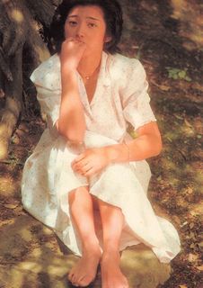 Momoe Yamaguchi feet photo 15