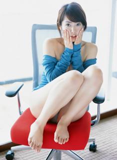 Momoko Tani feet photo 17