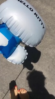 Mon Laferte feet photo thumbnail