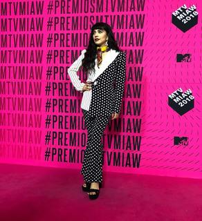 Mon Laferte feet photo thumbnail