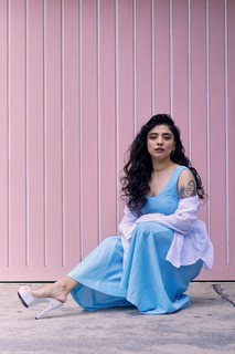Mon Laferte feet photo thumbnail