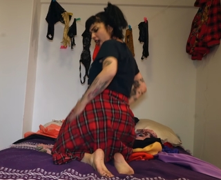 Mon Laferte feet photo thumbnail