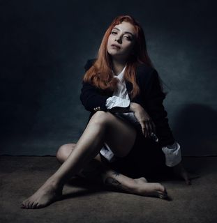 Mon Laferte feet photo thumbnail