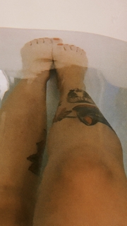 Mon Laferte feet photo thumbnail