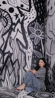 Mon Laferte feet photo thumbnail