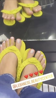 Mona Farouq feet photo 16