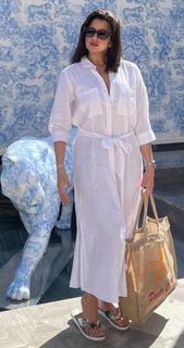 Mona Farouq feet photo 9