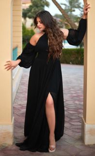 Mona Farouq feet photo 2