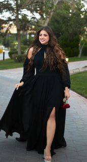 Mona Farouq feet photo 1