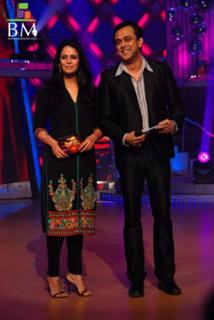 Mona Singh feet photo 7