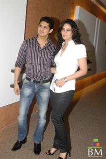 Mona Singh feet photo 7