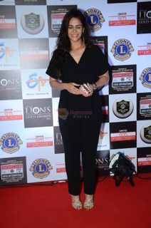 Mona Singh feet photo 14
