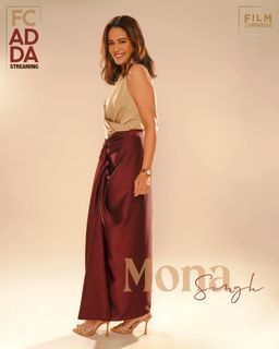 Mona Singh feet photo 1