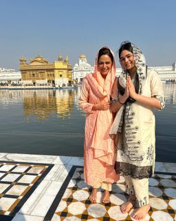Mona Singh feet photo 15