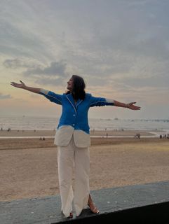 Mona Singh feet photo 1