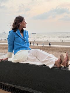 Mona Singh feet photo 19