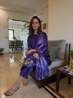 Mona Singh feet photo 9