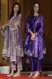 Mona Singh feet photo 2