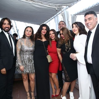 Mona Zaki feet photo thumbnail