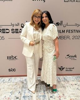 Mona Zaki feet photo 2