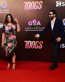 Mona Zaki feet photo 5