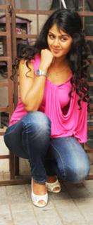 Monal Gajjar feet photo 13