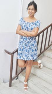 Monal Gajjar feet photo 3