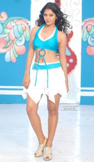 Monal Gajjar feet photo 15