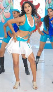 Monal Gajjar feet photo 12