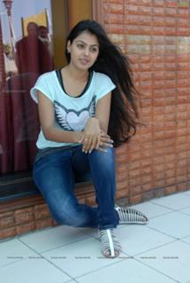 Monal Gajjar feet photo 10