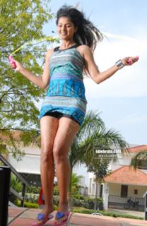 Monal Gajjar feet photo 12