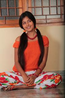 Monal Gajjar feet photo 16