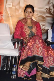 Monal Gajjar feet photo 14