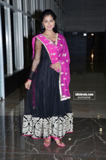 Monal Gajjar feet photo 16