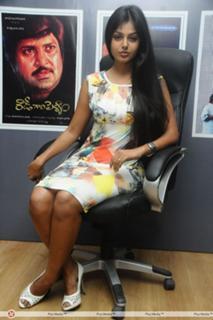 Monal Gajjar feet photo 14