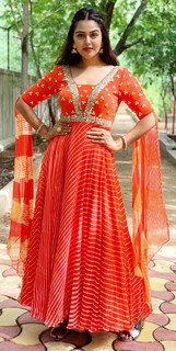 Monal Gajjar feet photo 12