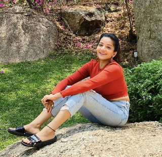 Monalisa feet photo 5